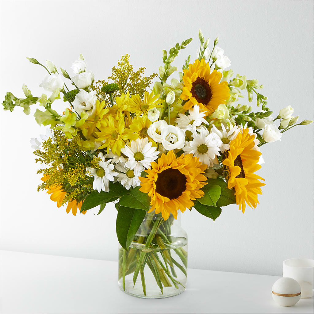 Hello Sunshine Bouquet – Lakeside Florist, Battle Creek MI