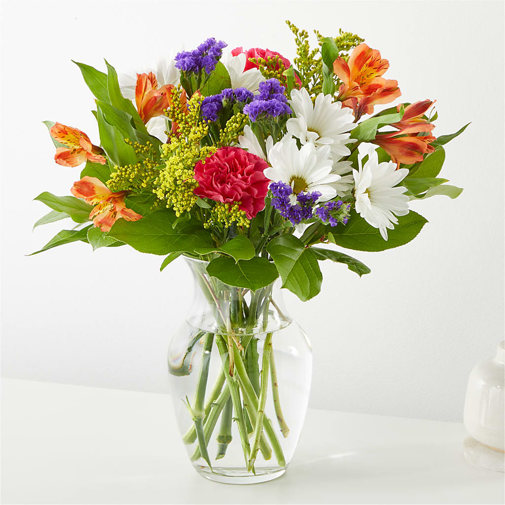 Oopsie Daisy Bouquet – Lakeside Florist, Battle Creek MI