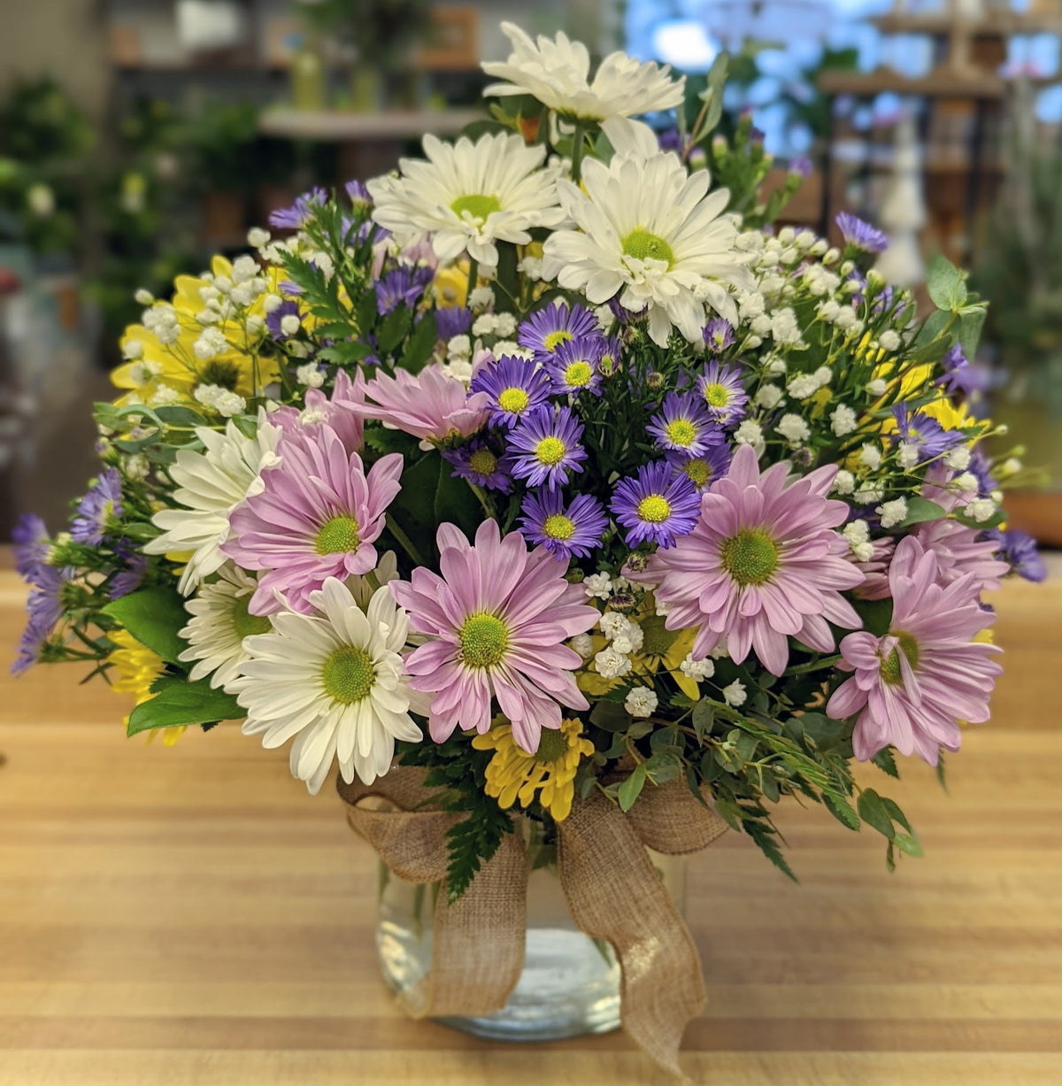 Crazy for Daisies – Lakeside Florist, Battle Creek MI