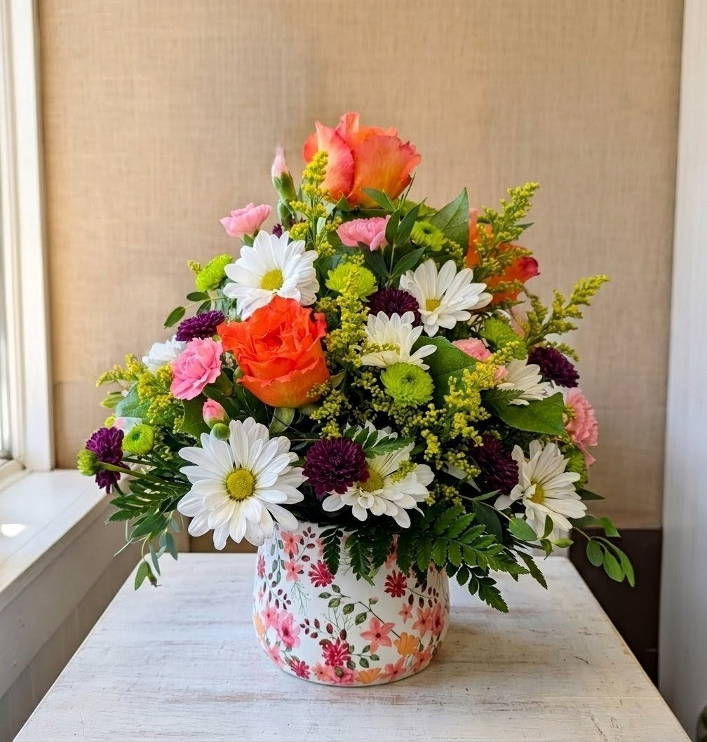 Spring Meadow – Lakeside Florist, Battle Creek MI