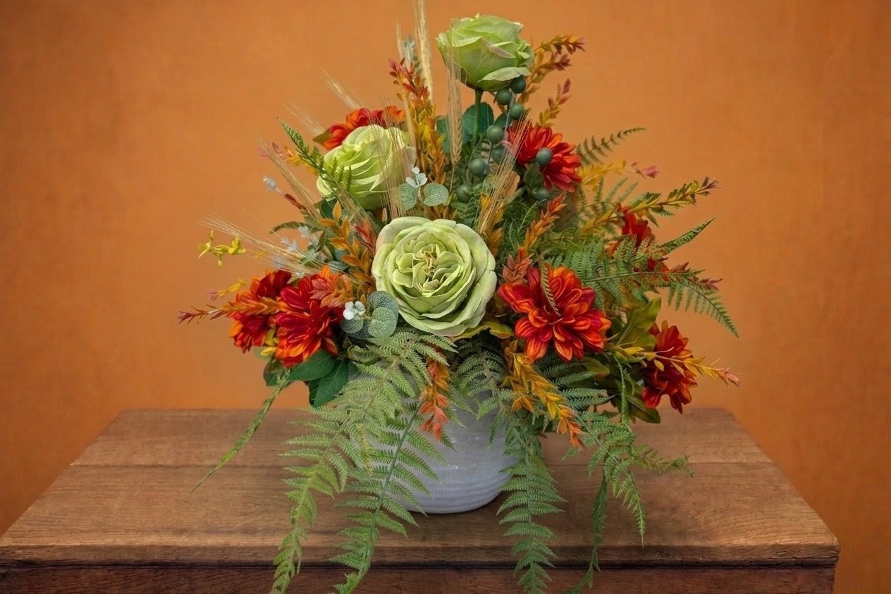 Autumn Meadow Centerpiece – Lakeside Florist, Battle Creek MI