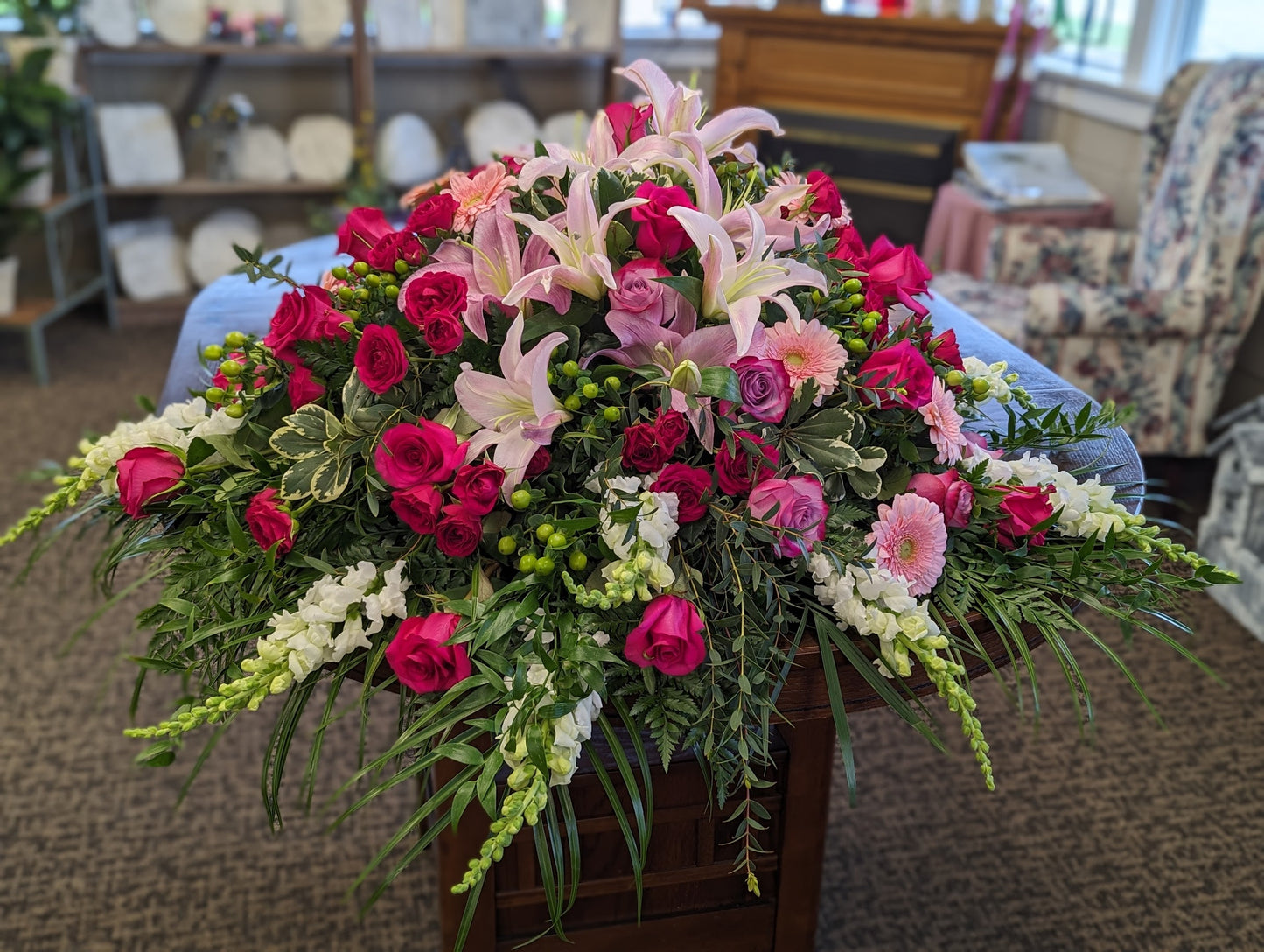 Sweetly Pink – Lakeside Florist, Battle Creek MI