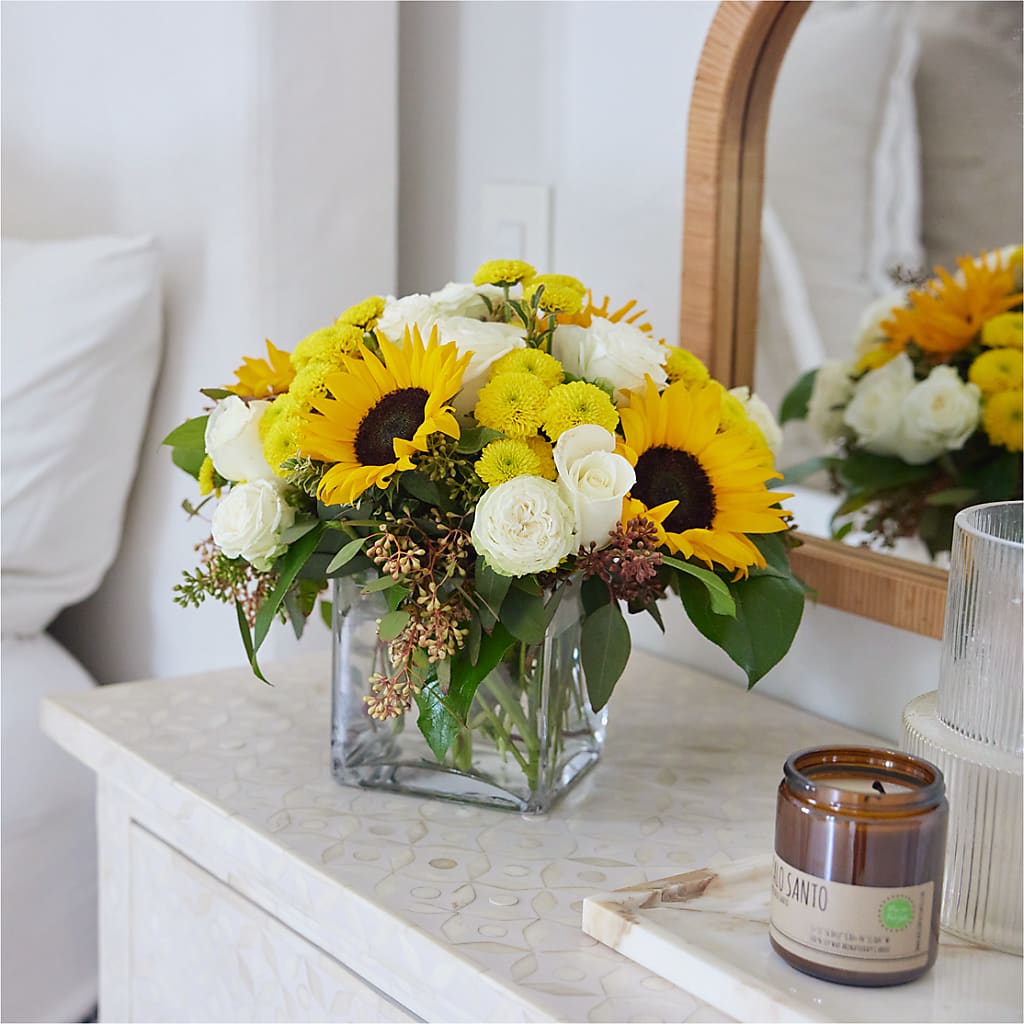 Luminous Morning Bouquet – Lakeside Florist, Battle Creek MI
