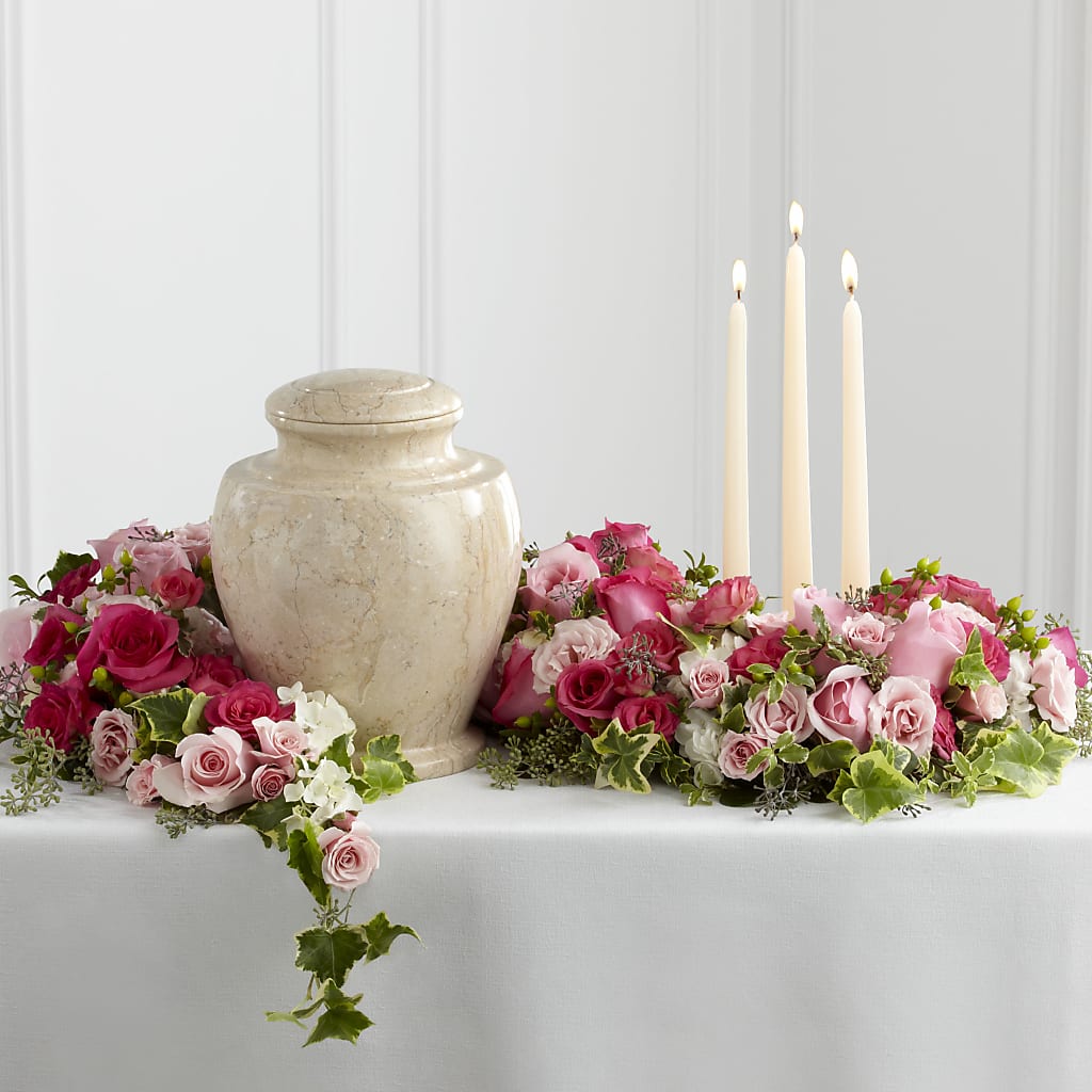 Remembrance Arrangement – Lakeside Florist, Battle Creek MI