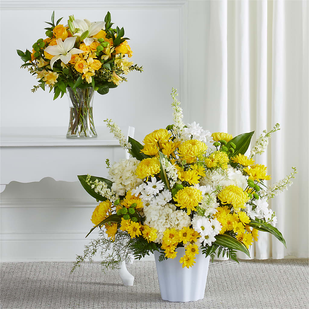 Warm Remembrance Bundles – Lakeside Florist, Battle Creek MI