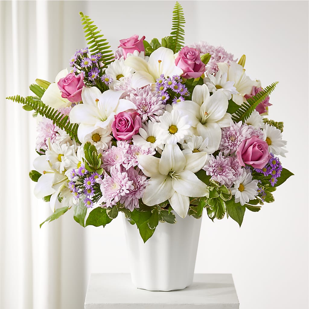 Warmest Thoughts Tabletop Basket – Lakeside Florist, Battle Creek MI