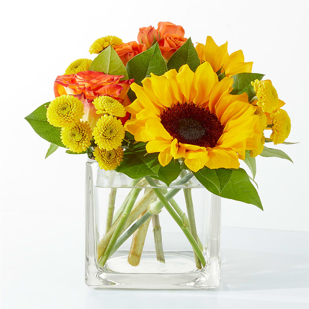 Picnic in the Park Bouquet – Lakeside Florist, Battle Creek MI