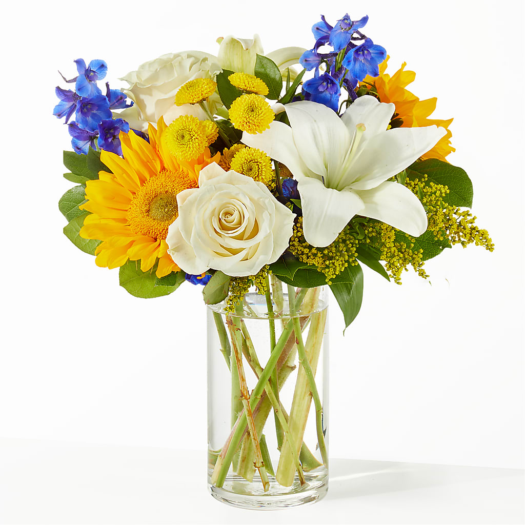 Stargazing Bouquet – Lakeside Florist, Battle Creek MI