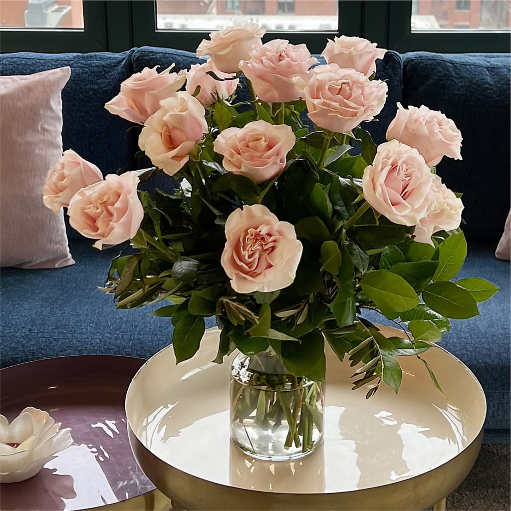 Long Stem Pink Rose Bouquet –  Lakeside Florist, Battle Creek MI