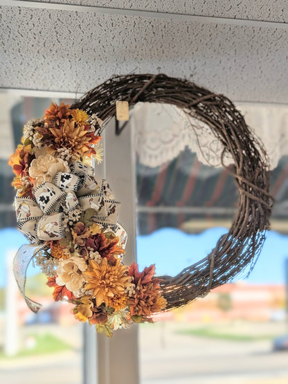 Autumn Farmhouse Wreath –  Lakeside Florist, Battle Creek MI