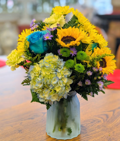 Blue Raspberry Bouquet –  Lakeside Florist, Battle Creek MI