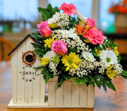 Home Sweet Home Birdhouse Arrangement –  Lakeside Florist, Battle Creek MI