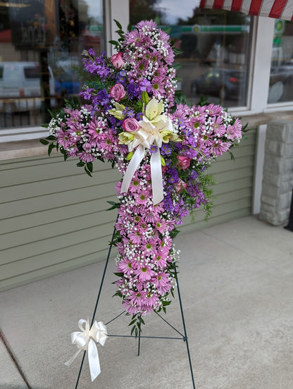 Comfort In Loss –  Lakeside Florist, Battle Creek MI