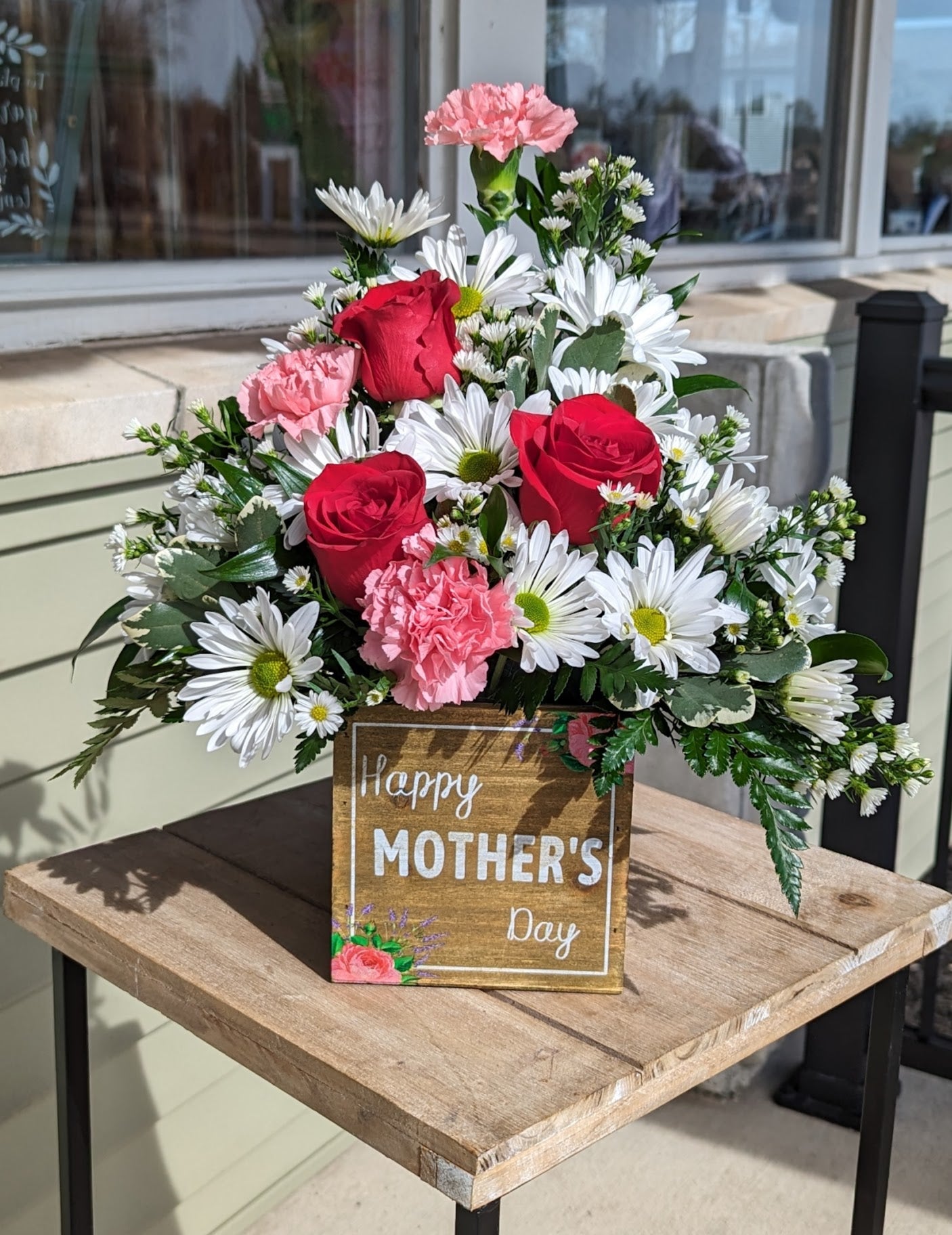 Celebrate Mom Bouquet