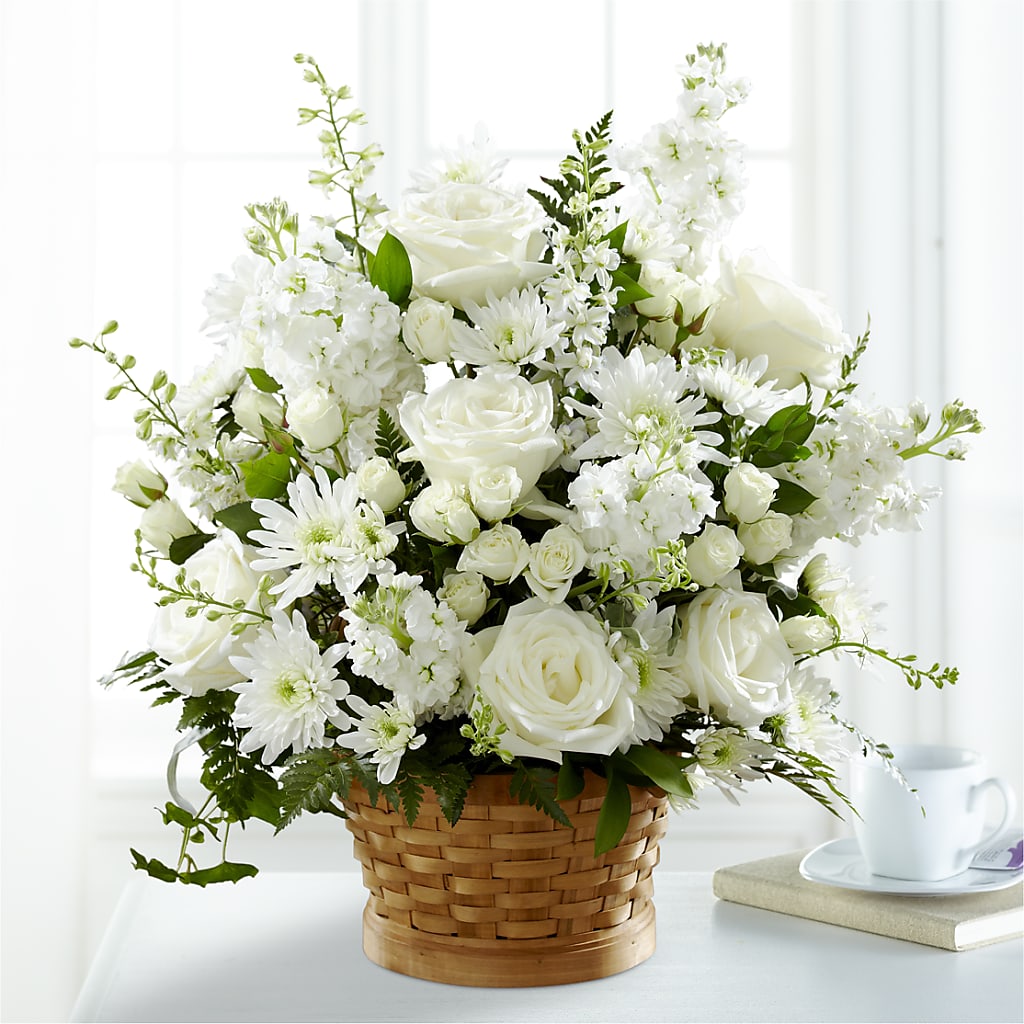 Heartfelt Condolences Arrangement –  Lakeside Florist, Battle Creek MI