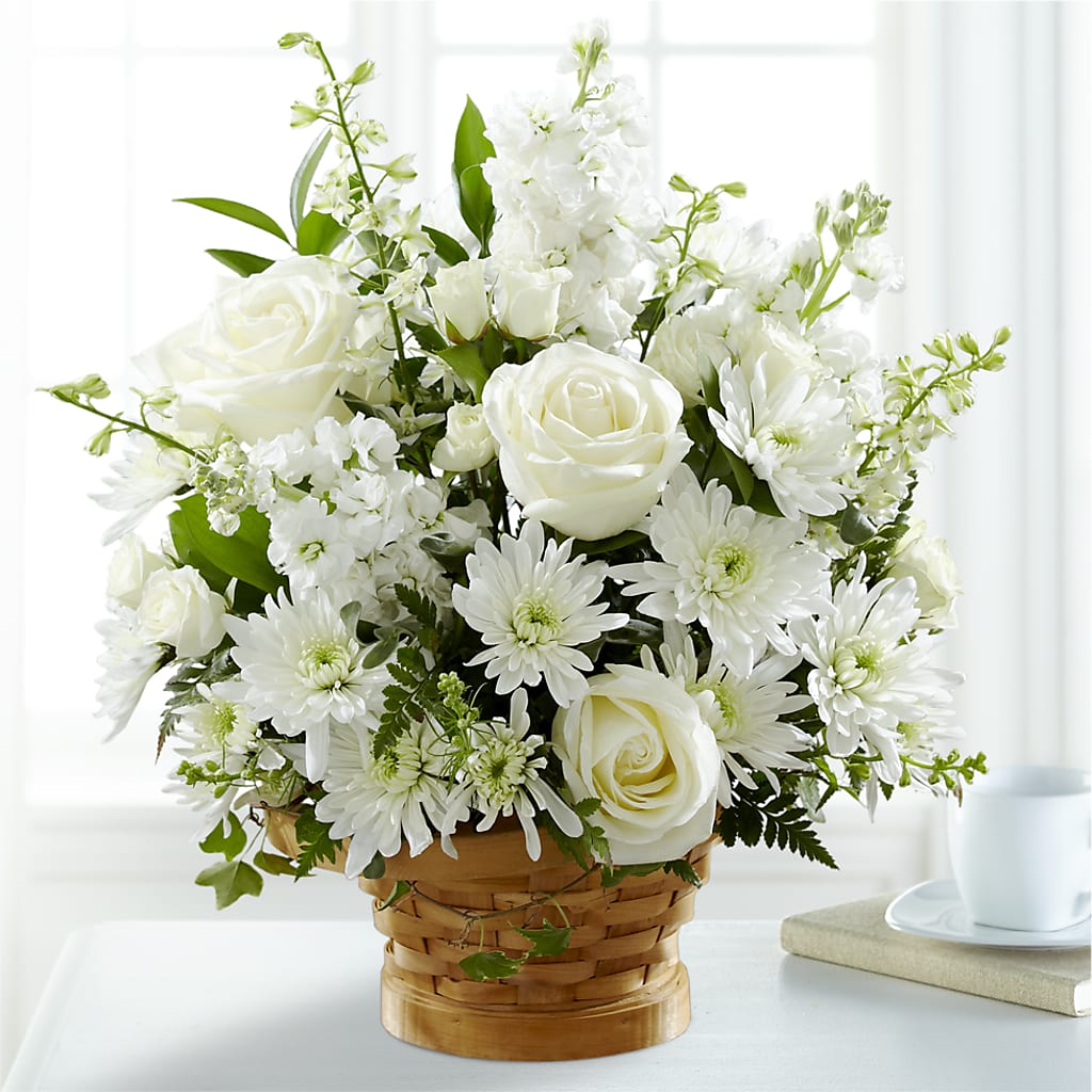 Heartfelt Condolences Arrangement –  Lakeside Florist, Battle Creek MI